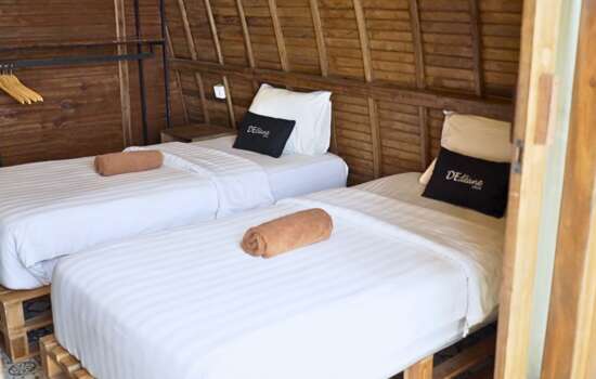 bali yoga school shared room (2)