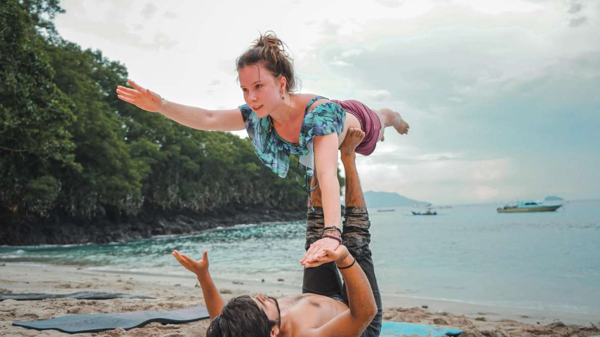 yoga retreat in bali