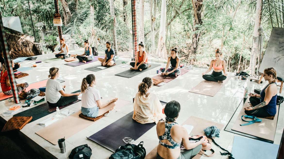 yoga teacher training in bali