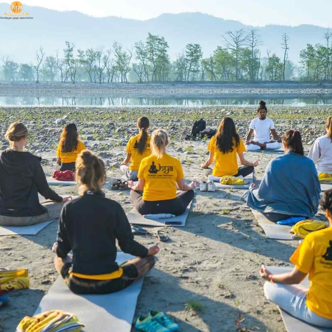 300 hour yoga teacher training in Rishieksh India