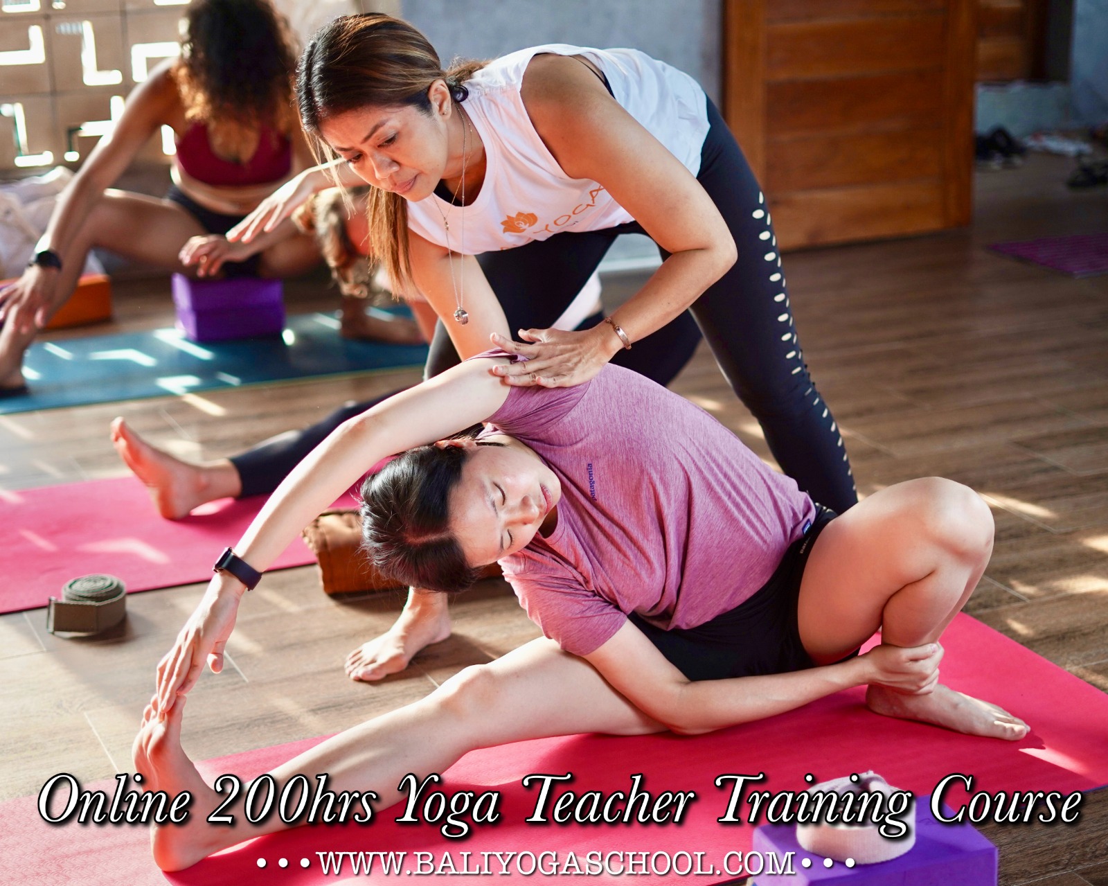 200 hour online yoga teacher training in Japan