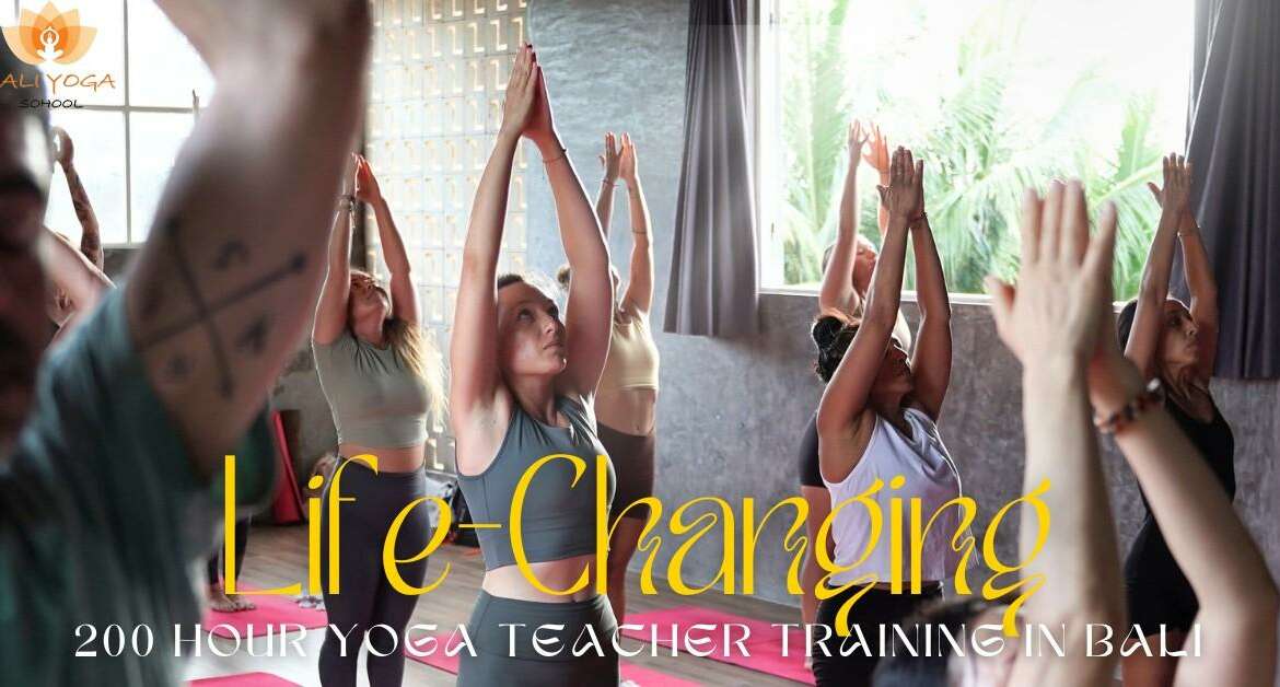 200-HOUR YOGA TEACEHR TARINING IN BALI