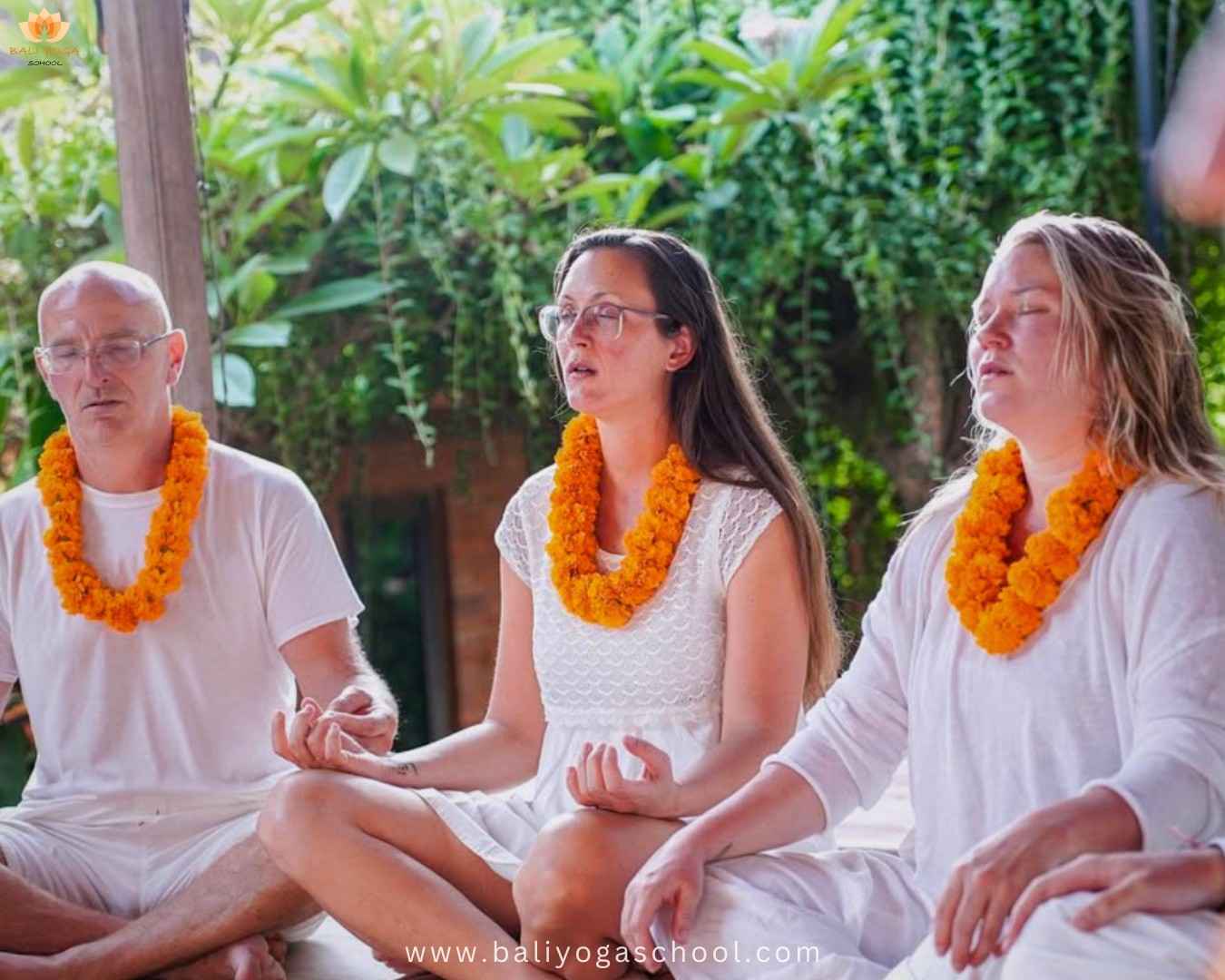 50 hour yoga teacher training in Bali | mudra 50 hour yoga teacher training in Bali | mudra
