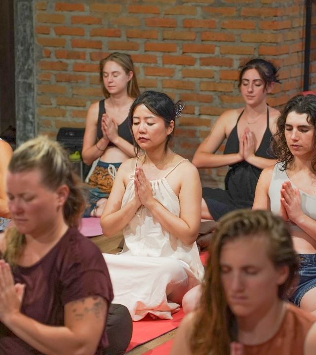 200-hour Yin Yoga teacher training at Bali Yoga School